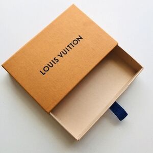 ISO Louis Vuitton Box